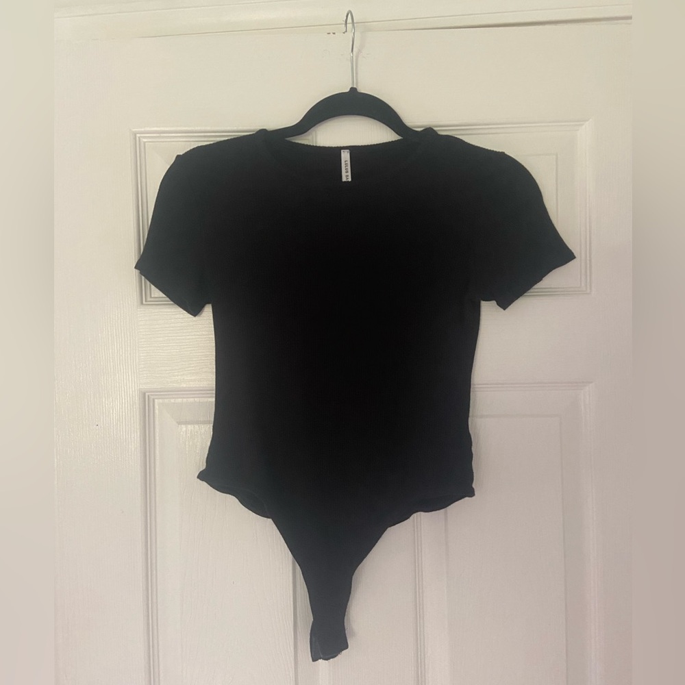 Lulu’s Black Ribbed Body Suit